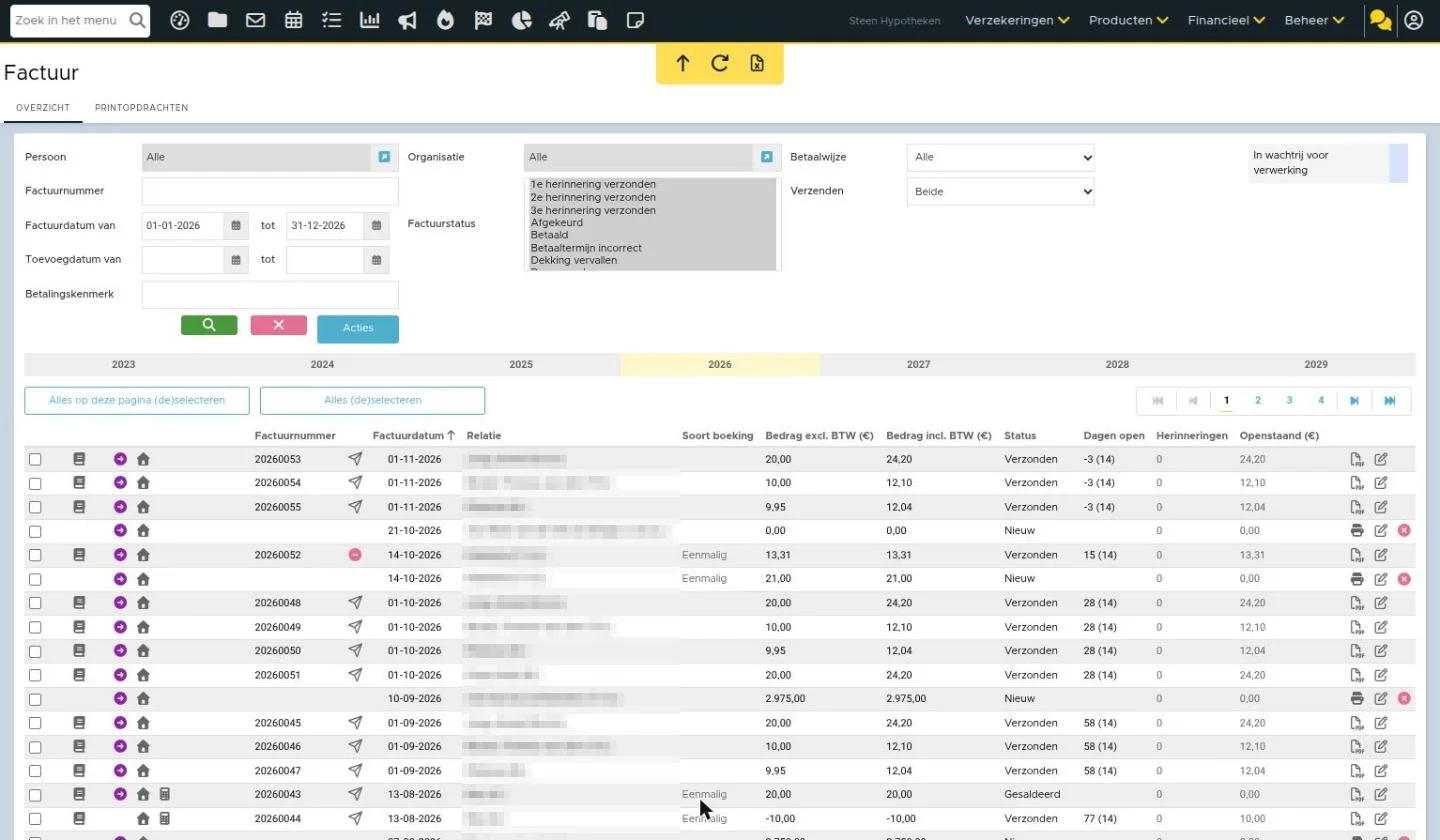 Financieel > Facturatie > Facturenoverzicht: filters, factuurstatus, jaarbalk en de lijst met facturen